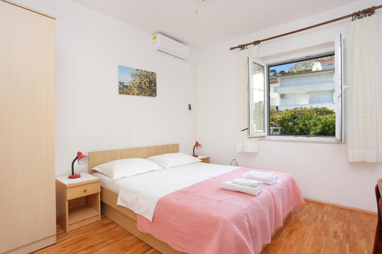 Apartments By The Sea Igrane, Makarska - 6653 Exterior foto